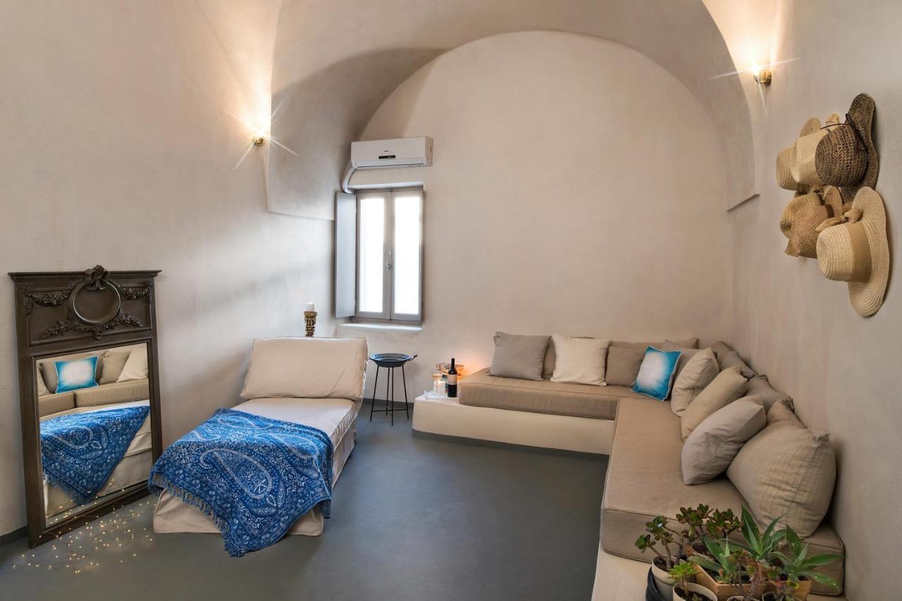 Sandandstone Villa Santorini Megalochori  Bagian luar foto